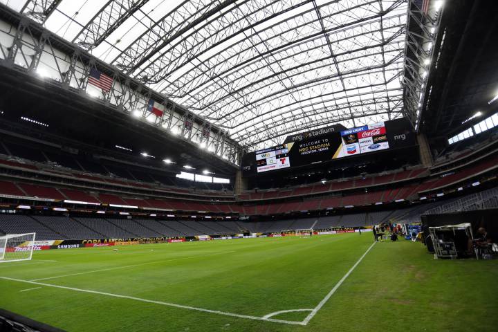 El calor de Houston no importa en este gran estadio refrigerante