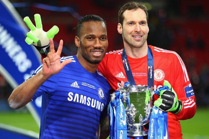 Drogba se topa con Petr Cech: "Es el mejor arquero del mundo"