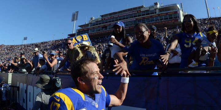 Los Angeles dio la bienvenida a la NFL como sólo ellos pueden