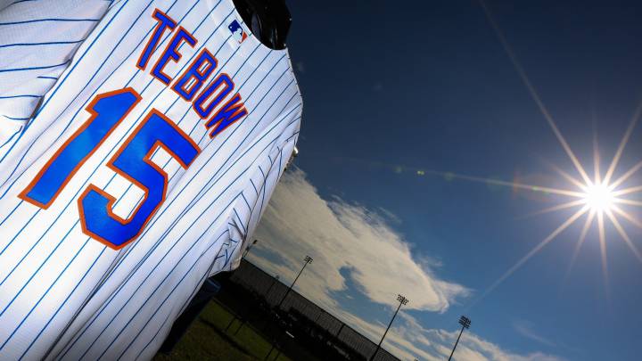 Tim Tebow, Johnny Manziel y el país de nunca jamás