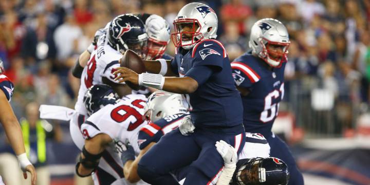 Jacoby Brissett se lesiona y deja a los Patriots sin quarterbacks