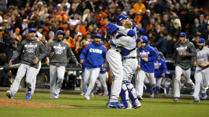Remontada mágica de los Cubs en la novena elimina a Giants