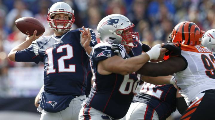 New England empieza sufriendo y termina arrasando con Brady