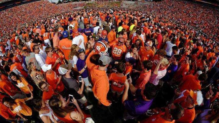 Ohio State y Clemson siguen invictos en el College Football