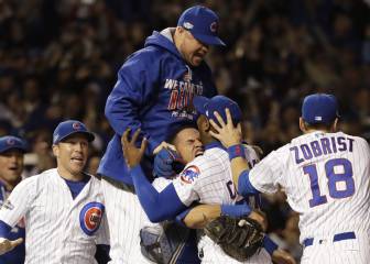 Hendricks y los Cubs rompen la maldición y van a las World Series