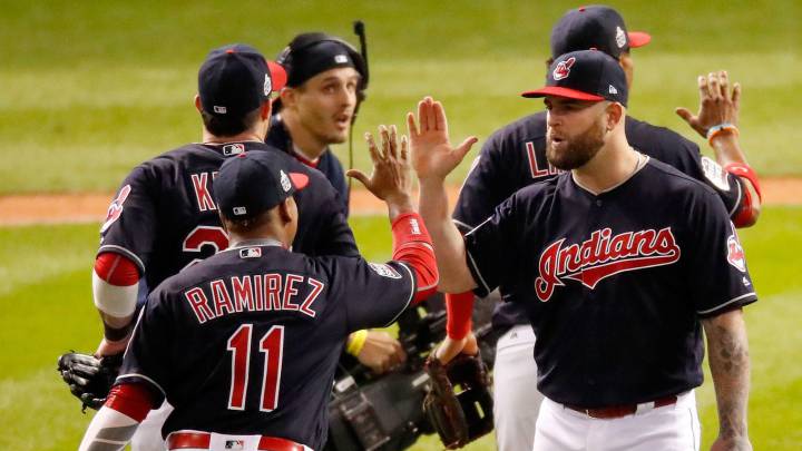 Uno por uno del Cleveland Indians–Chicago Cubs