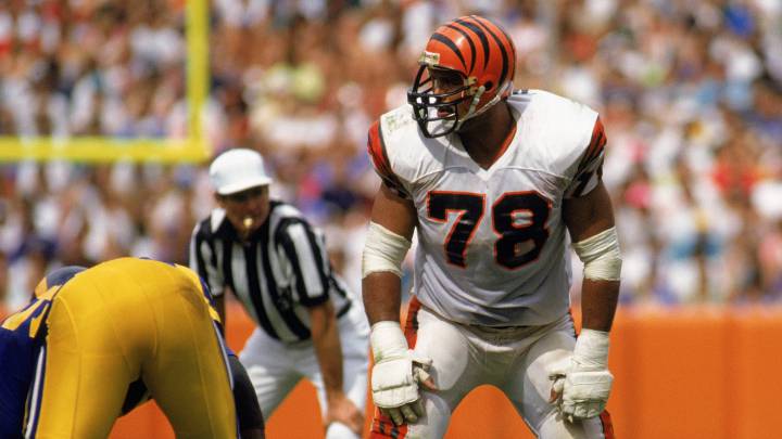 Anthony Muñoz, un hombre familiar que reinó en la NFL