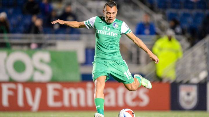Goles vinotintos llevan a los NY Cosmos a la final de la NASL