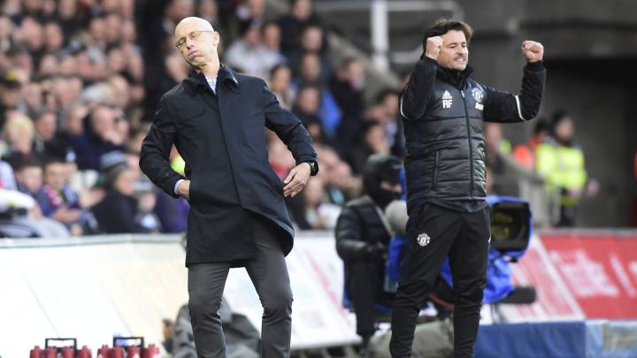 Bob Bradley todavía no conoce la victoria en la Premier League