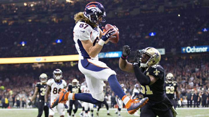 Un extra point retornado le da la victoria a Broncos sobre Saints