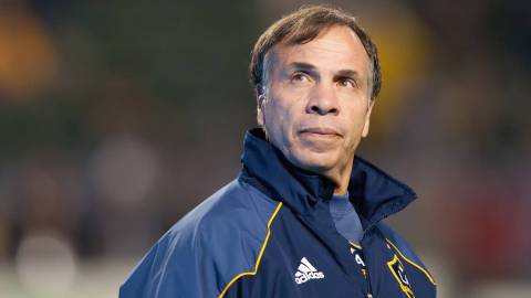 Bruce Arena podría ser anunciado este martes como el nuevo entrenador del Team USA