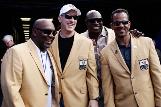Vaya cuatro miembros del Hall of Fame para los Buffalo Bills, compuesto por Thurman Thomas, Jim Kelly, Bruce Smith y Andre Reed.