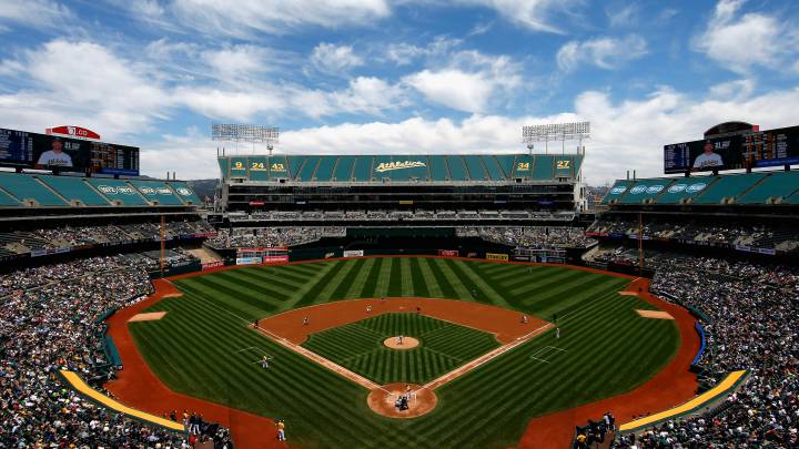 El Coliseum de Oakland sigue siendo una de las peores instalaciones deportivas de USA y seguirá así en 2017.