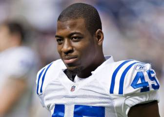 Exjugador de la NFL es acusado de asesinar a su madre