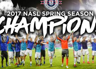 El Miami FC celebró junto a sus aficionados en el Doral