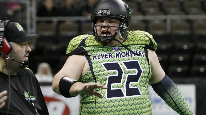 Un ex jugador NFL de 230 kilos y una misión educativa