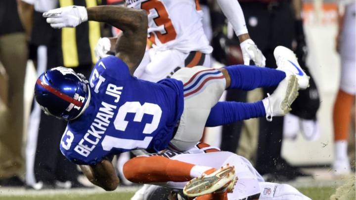 Odell Beckham Jr. sufrió un esguince de tobillo frente a los Clevalan Browns.
