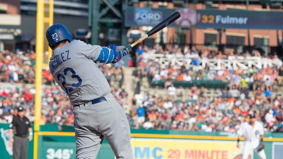 Adrián González alcanza los dos mil imparables en Grandes Ligas