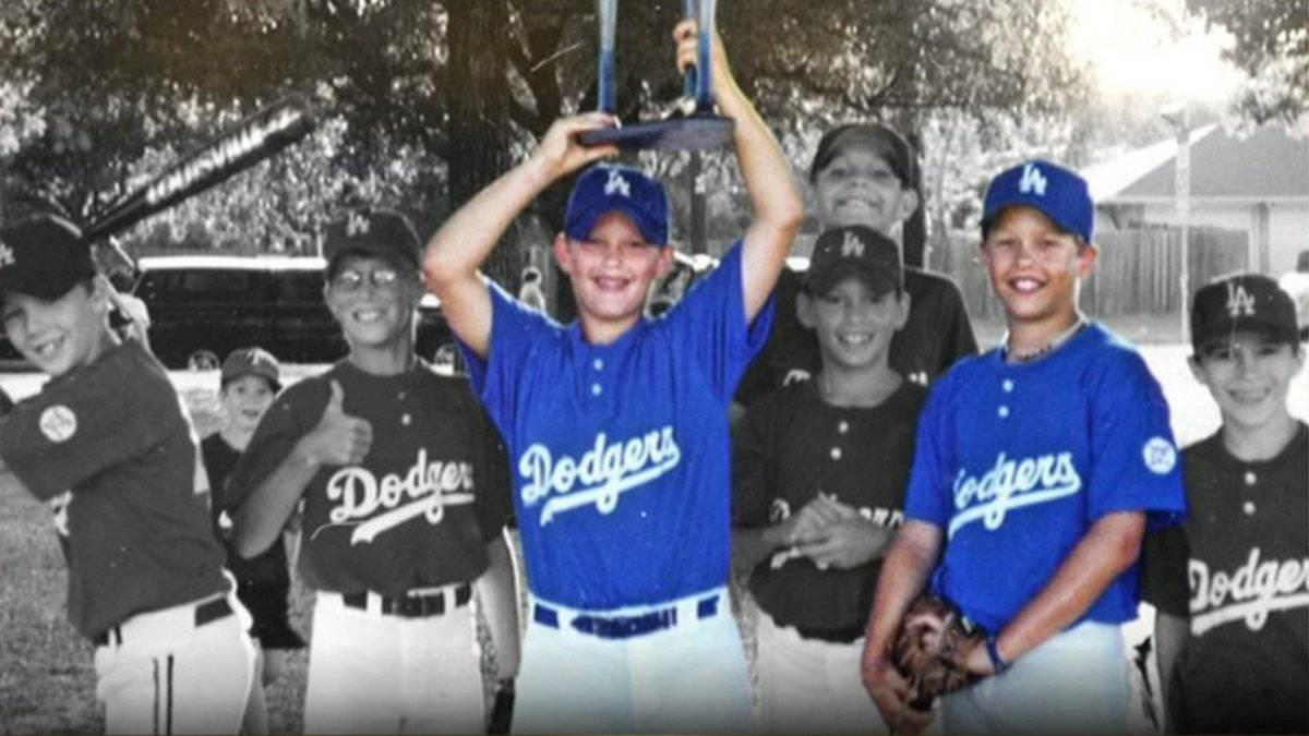 Matthew Stafford, quarterback de los Lions, y Clayton Kershaw, pitcher de los Dodgers, se conocen desde los seis años y han compañeros en múltiples deportes