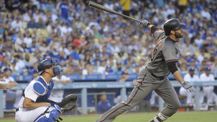 J.D. Martinez hizo historia al convertirse en el 18º jugador en lograr cuatro home runs para los Arizona Diamondbacks contra Los Ángeles Dodgers.