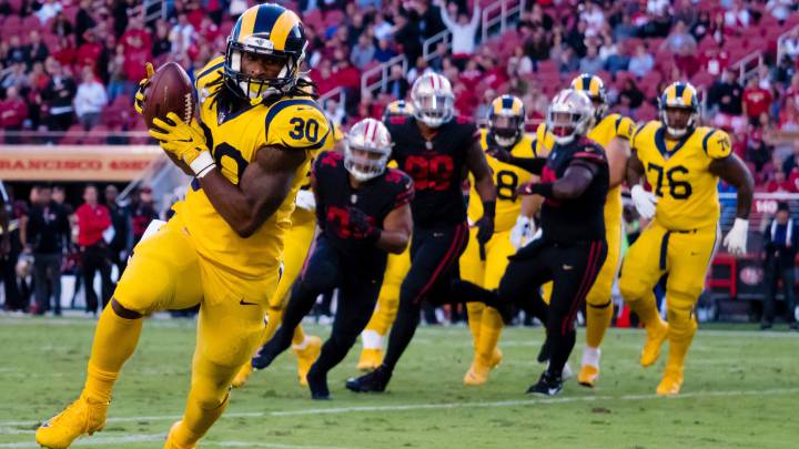 El corredor de Los Ángeles Rams ha igualado a Calvin "Megatron" Johnson, anotando 6 TDs en sólo tres partidos, gracias a los 3 que consiguió ante los 49ers.