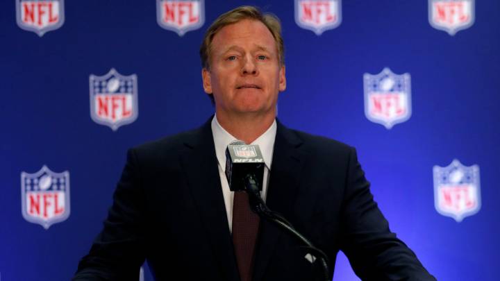 La NFL no obligará a los jugadores a respetar el himno