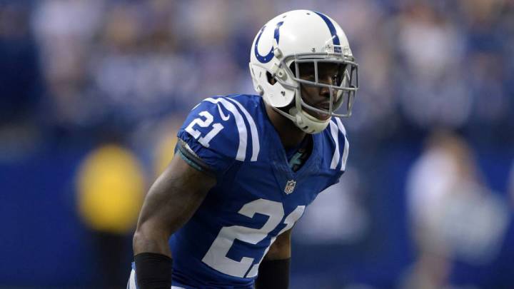 Vontae Davis, el veterano cornerback tendrá que pasar por el quirófano y el equipo ha decidido resdindir su contrato. El jugador será agente libre en 2018.