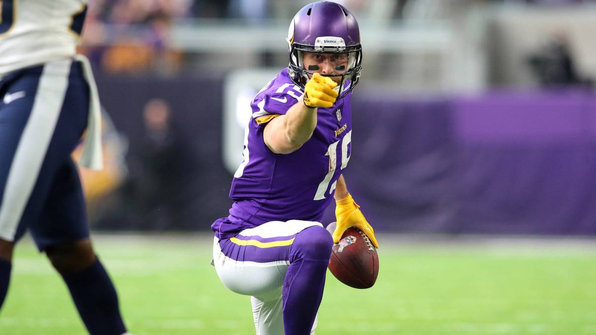 La defensa secó a la gran ofensiva de los Rams y en ataque Diggs, Rudolph y, sobretodo, Thielen dieron un recital. Muy bien Case Keenun dominando el pocket.