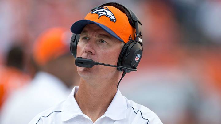 Broncos echan a su coordinador ofensivo Mike McCoy