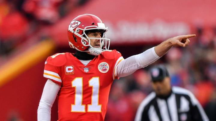 Alex Smith saldría de los Chiefs al cierre de la temporada
