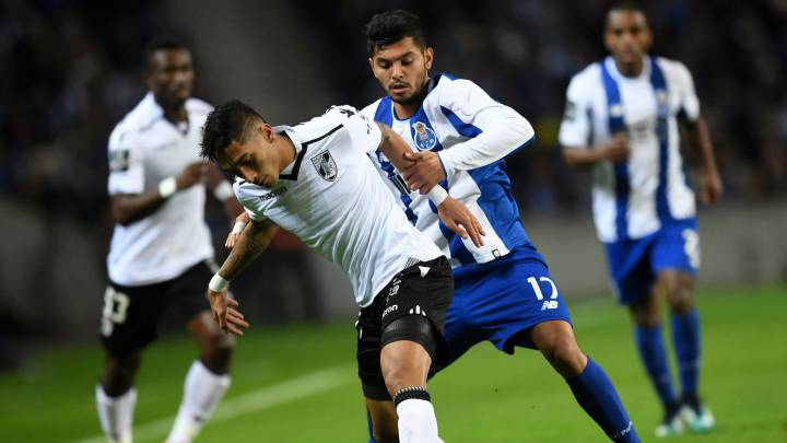 El Porto vence al Guimaraes con Reyes, 'Tecatito' y Layún