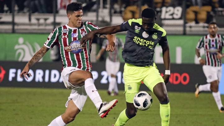 “Chucky“ Lozano y PSV superan en penales al Fluminense en la Florida Cup