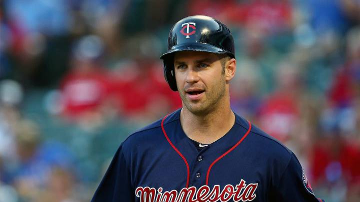 Joe Mauer no quiere dejar de jugar con los Minnesota Twins