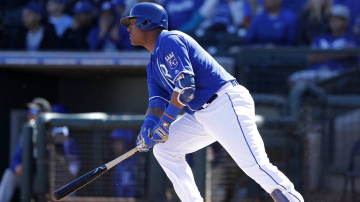 Salvador Pérez no arrancará con los Royals.