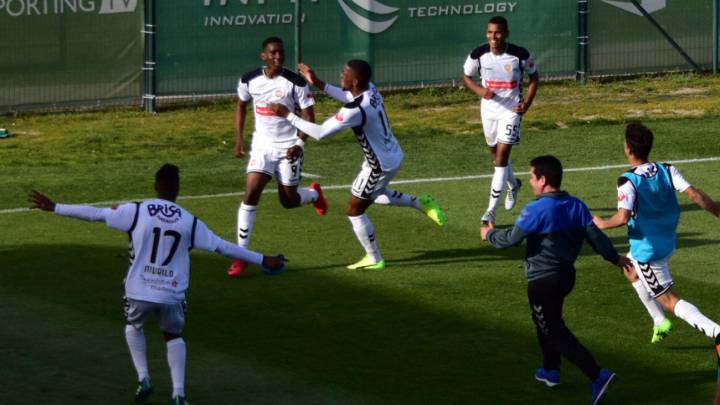 Bryan Róchez marcó doblete ante el Sporting B