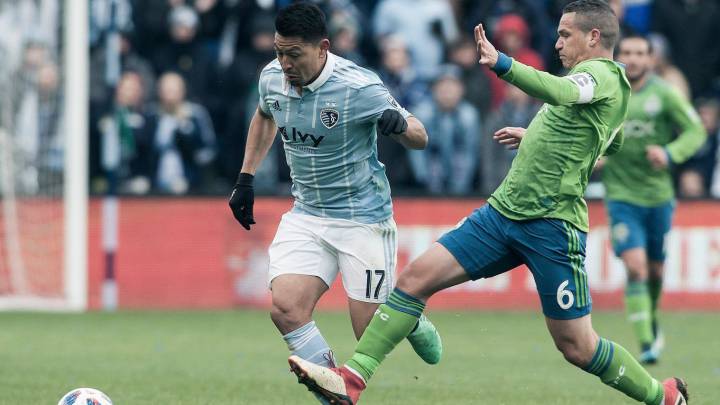 Osvaldo Alonso reaparece en MLS tras 6 meses de ausencia
