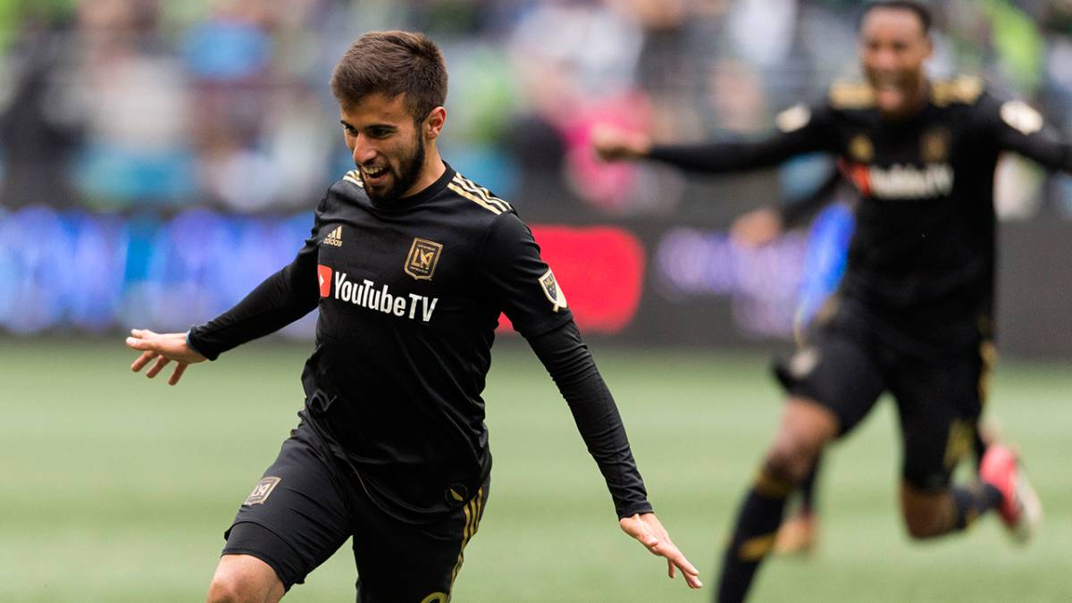 Vela anota en la victoria de Los Angeles FC ante el Impact