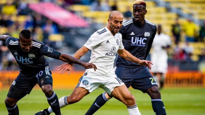 El poderío ofensivo de Federico Higuaín y Gyasi Zardes no fue suficiente para derrotar a New England, que supo aprovechar sus jugadas a la ofensiva.