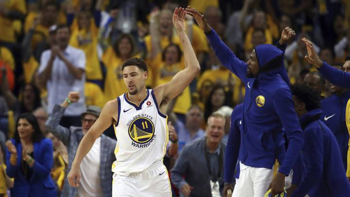 Klay Thompson y Kevin Durant, de Golden State Warriros