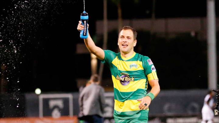 Joe Cole: “Ibrahimovic era exactamente lo que necesitaba la MLS”