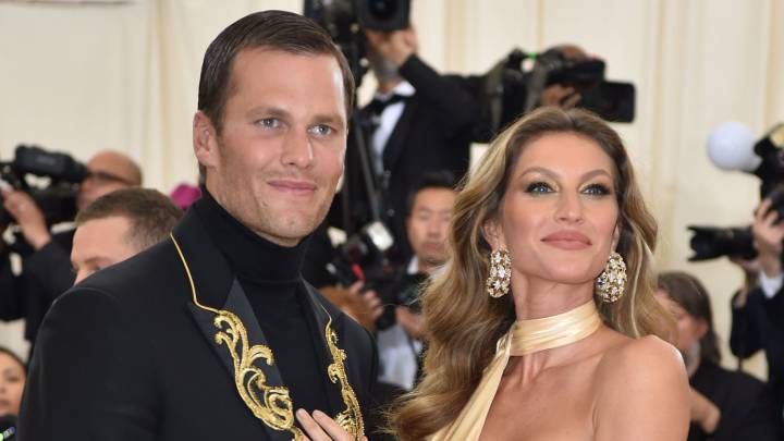 El internet atacó a Tom Brady por su vestimenta en la Met Gala