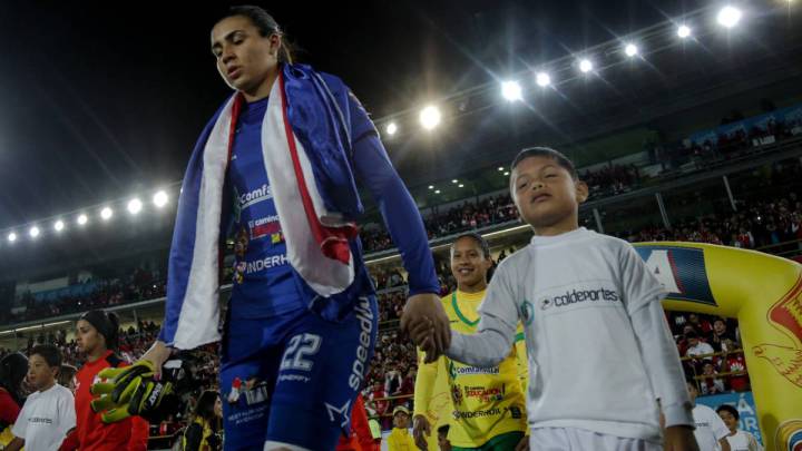 La 'tica' Daniela Solera conquista el título en Colombia