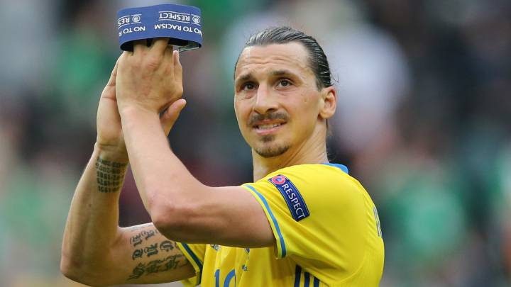 Pese a quedarse fuera de la justa mundialista, el actual jugador del LA Galaxy dedicó palabra de agradecimiento a sus compañeros tras caer en cuartos.
