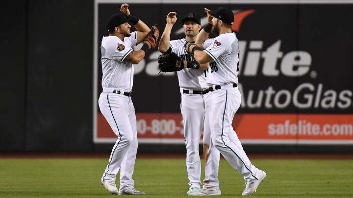 Diamondbacks revientan pizarra de casa con 20 carreras