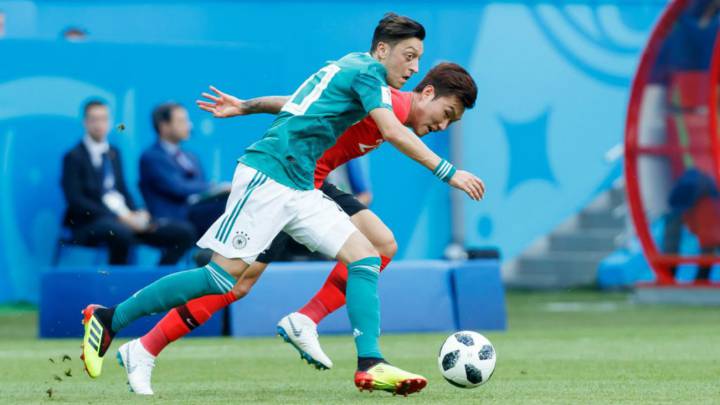 ¿Por qué se iría Mesut Ozil de la Selección Alemana?