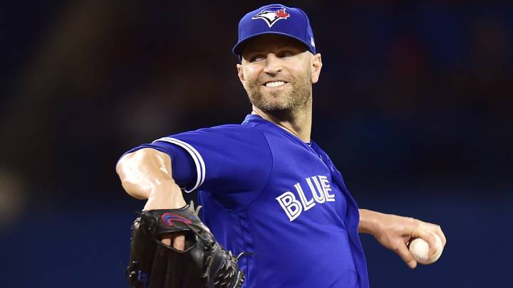 Yankees buscan mejorar el pitcheo abridor con Happ
