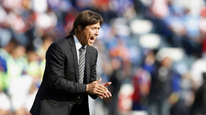 Agente de Almeyda: ''No estamos usando a Costa Rica''