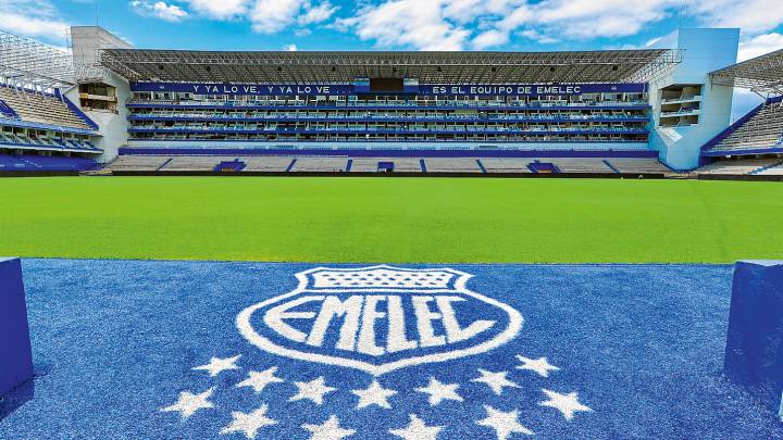 Horario, canal de TV y cómo ver; U. Católica - Emelec. Todo el resumen, goles y acciones del partido de la Serie A de Ecuador en la Fecha 6, 26 de agosto