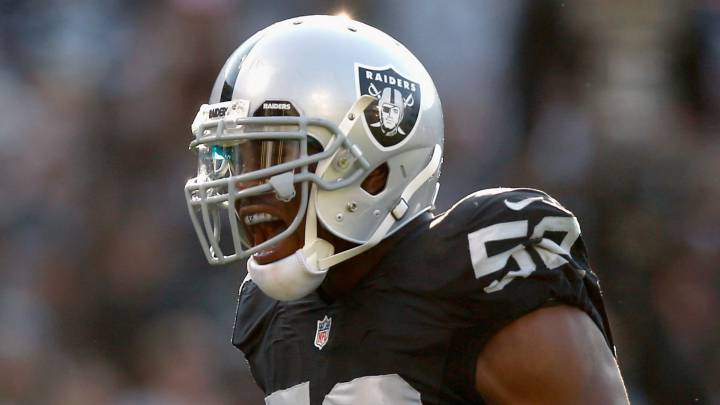 Khalil Mack grita en partido de los Raiders