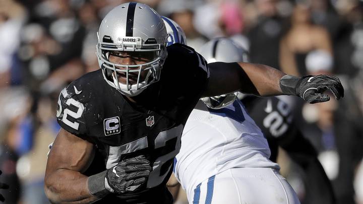 Jon Gruden da su verdad sobre la venta de Khalil Mack a Bears